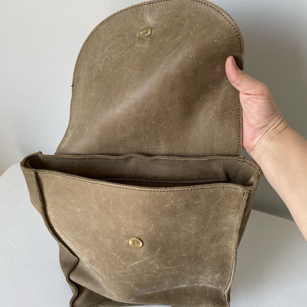 Raven + Lily Emerson Leather Backpack Purse Tassel Fold-Over Closure Brown OS - Picture 10 of 13